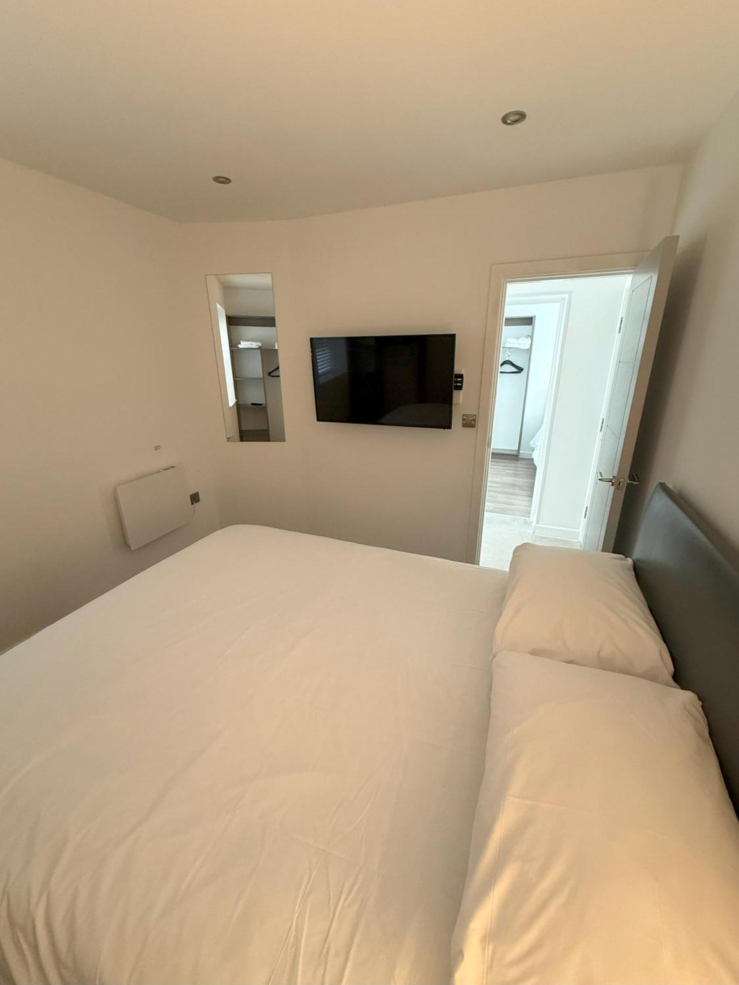 Hotel Coastal Plaza Blackpool Esterno foto