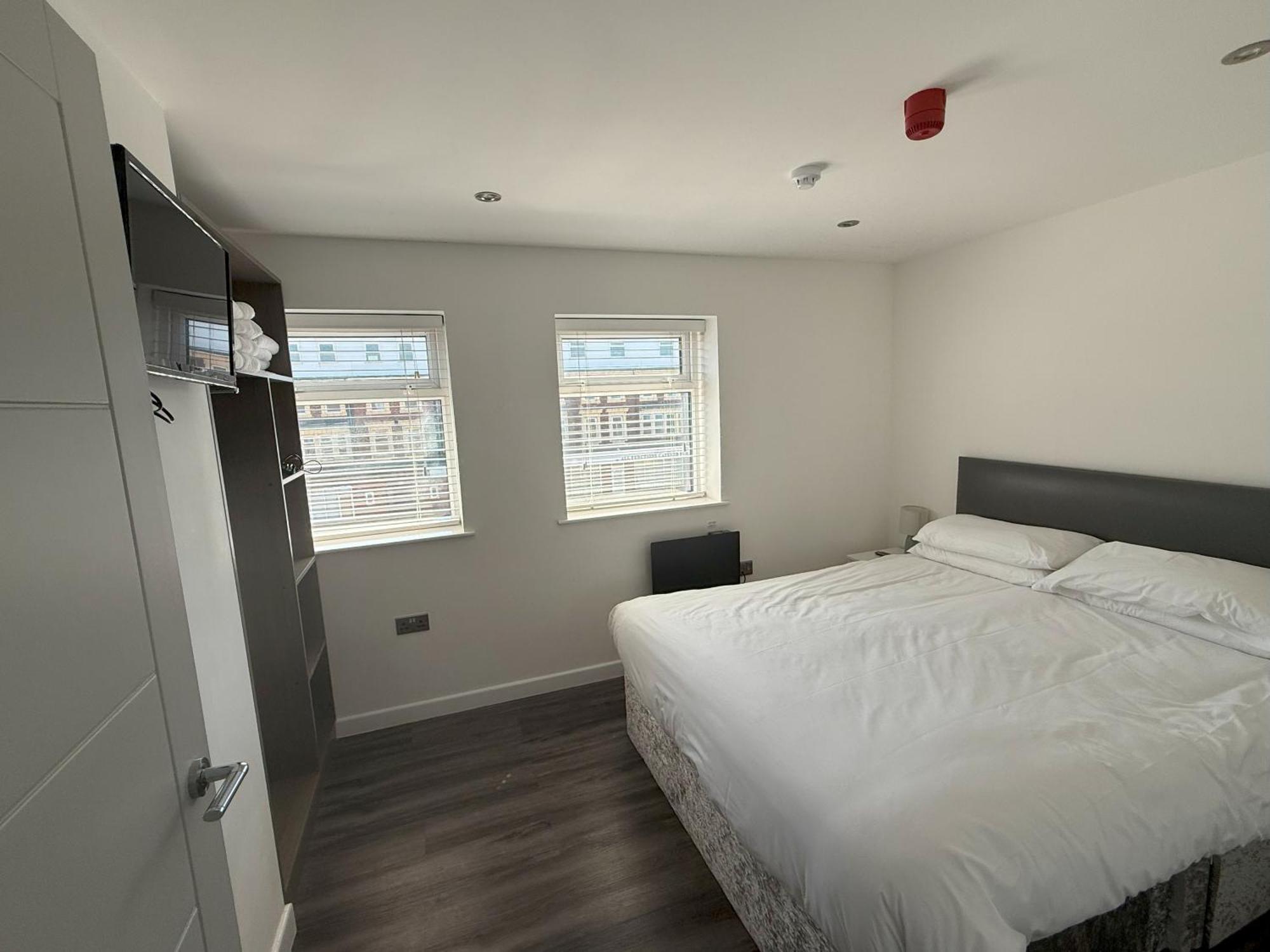 Hotel Coastal Plaza Blackpool Esterno foto